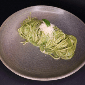 Spaghetti pesto